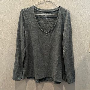 American Eagle women’s teal plush long sleeve top size large